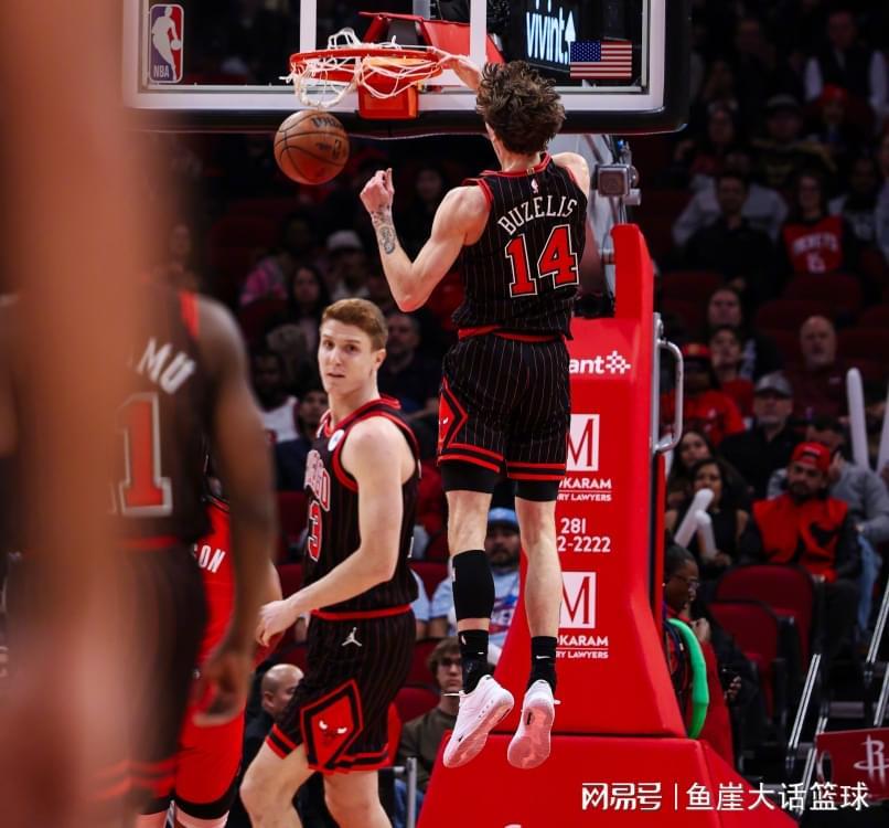 拒爆冷！杜兰特28+10很开心，阿门两人立大功，申京23+11全队第一