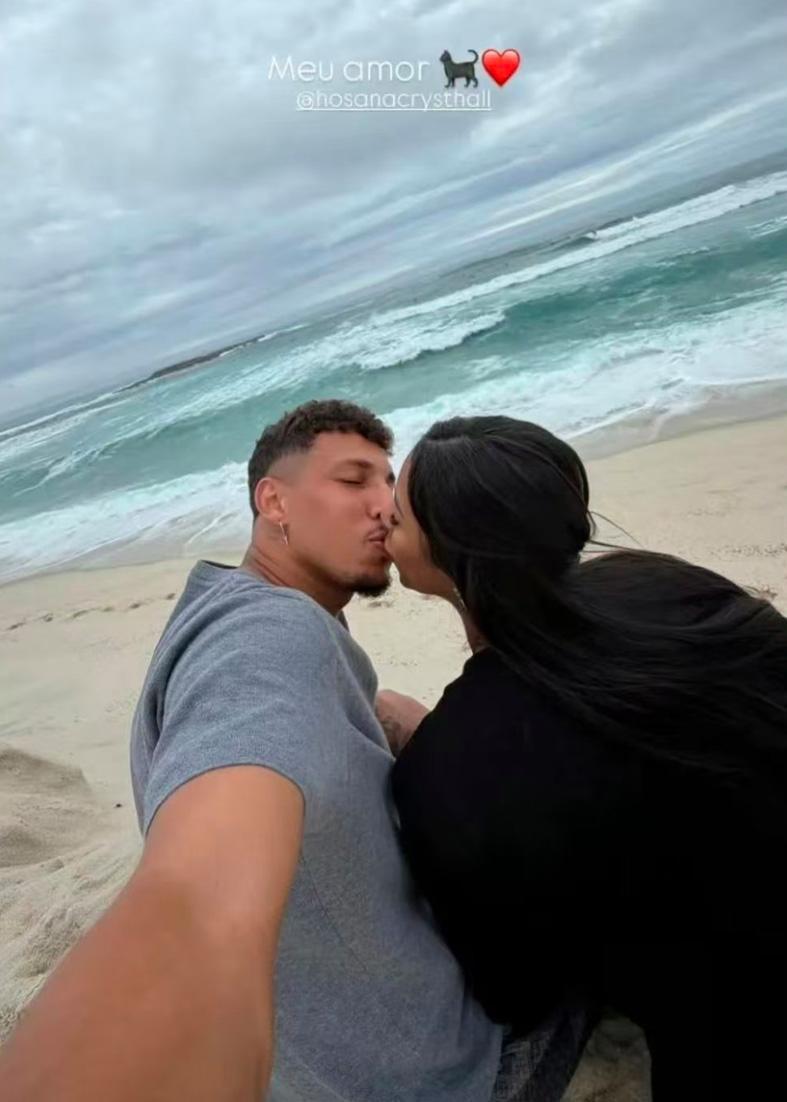 世界杯直播app下载入口-马德鲁加+泽卡归队，二雷玩疯了！浙江买来国米中锋 小绿硬起来了