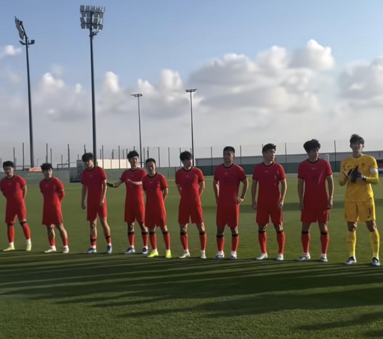 世界杯直播app下载入口-2-2爆冷！国足平乌兹别克，邵佳一激活留洋神锋：3场3球带队不败