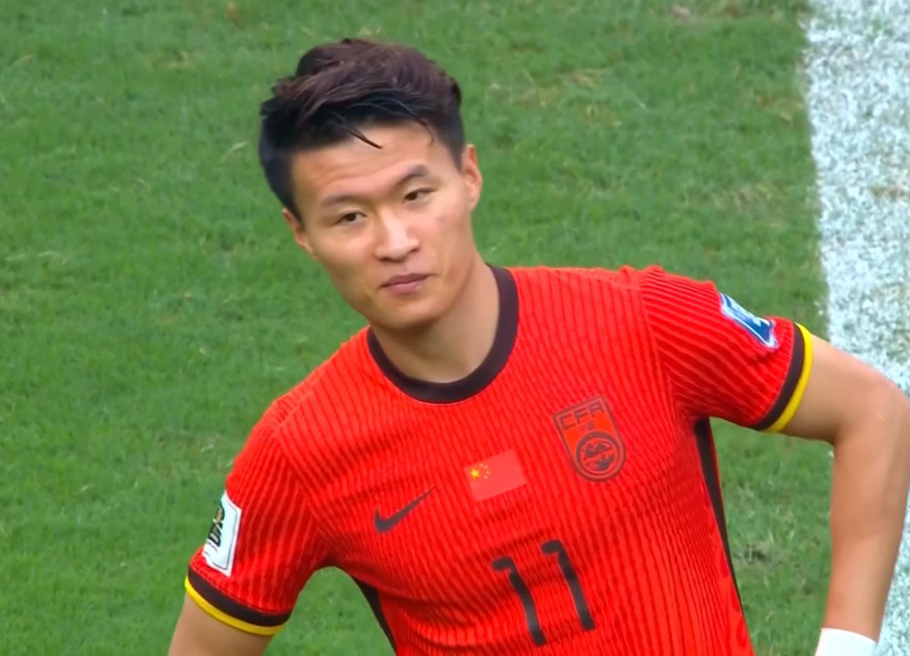 世界杯直播app下载入口-2-2爆冷！国足平乌兹别克，邵佳一激活留洋神锋：3场3球带队不败