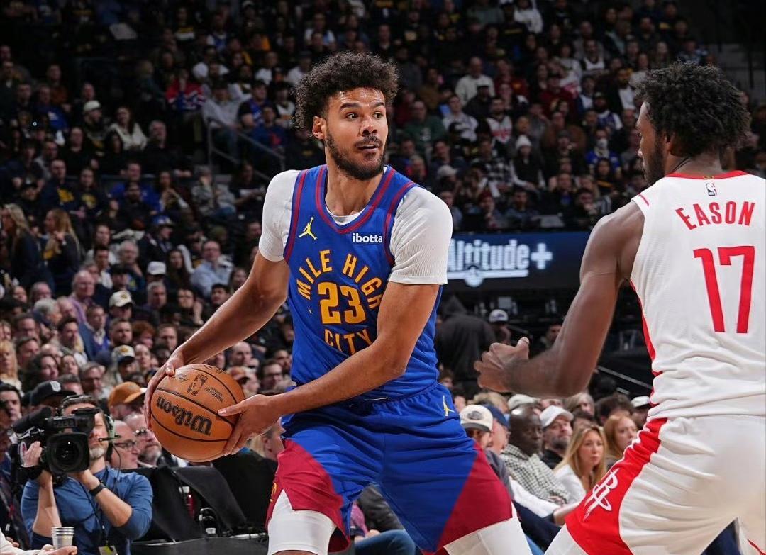 世界杯比赛在线观看app-火箭36分惨败！一场耻辱的失利，杜兰特仅10分，约基奇划水轰三双