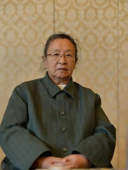 世界杯直播app下载入口-1956年，江青赴苏联治病，向接诊的医生坦言：我和毛泽东同志是政治夫妻