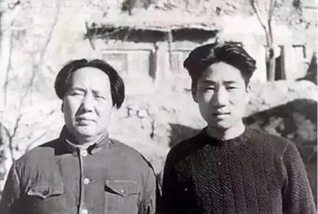 世界杯直播app下载入口-1956年，江青赴苏联治病，向接诊的医生坦言：我和毛泽东同志是政治夫妻