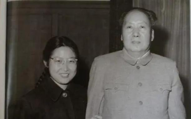 世界杯直播app下载入口-1956年，江青赴苏联治病，向接诊的医生坦言：我和毛泽东同志是政治夫妻